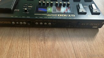 Boss gt 100 - 6