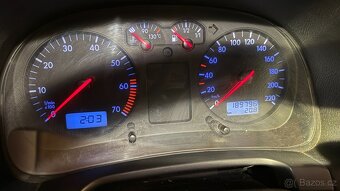 VW Golf IV 1.4 16V - 6