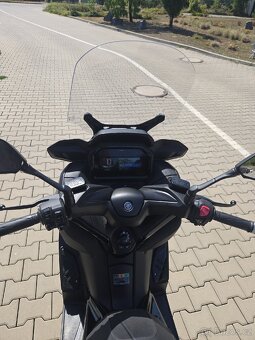 Yamaha X-Max 125 TECH MAX - 6