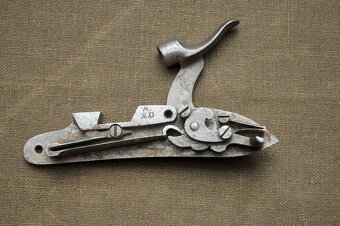 Historický perkusní zámek na pušku - funkční - 6