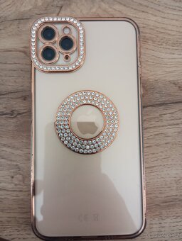 Apple iPhone 11 Pro Max - 6