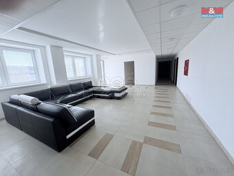 Pronájem bytu 1+kk, 28 m², Pardubice - 6
