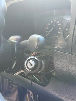 Prodám Vw Vento 1.9td - 6