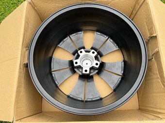 Nové alu disky BSA 19”, 5 x 120 mm, ET 18 - 6