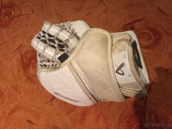 Brankářská lapačka Bauer Supreme Shadow, senior., klas. gard - 6
