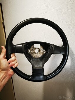 Volant Passat B6 - 6