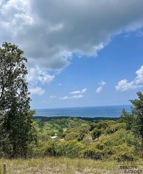 Prodej stavebního pozemku - 6