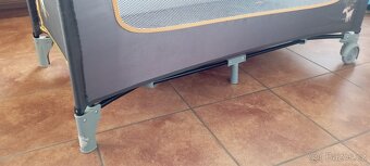 Cestovní postýlka - 6