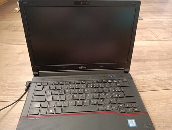 Fujitsu Lifebook E546 - 6