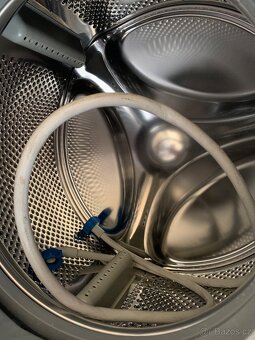 Whirlpool - 6