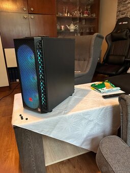 Herní pc + Monitor - 6