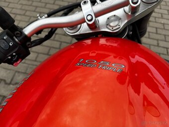 Triumph Speed Triple 1050 - 6