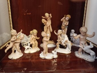 Starožitná porcelánová soška. Signováno 2x. - 6