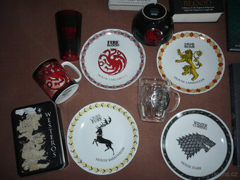 Kolekce ilustrovanych knih Hry o Truny Game of Throne v ang - 6