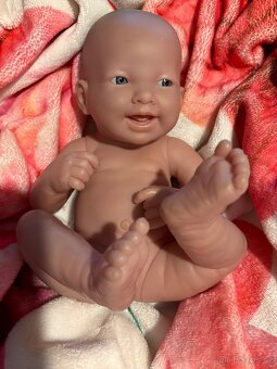 Realistická panenka-miminko, podobná Reborn - 6