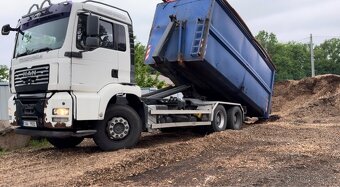 Dřevní štěpka, mulč do záhonu nebo jako palivo - biomasa - 6