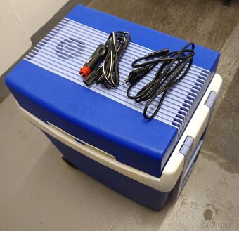 Chladnička do auta 12V - 6