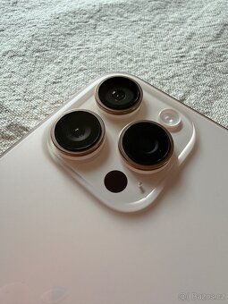 Prodám TOP STAV iPhone 16 Pro 256 GB Desert Titanium - 6