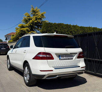 Mercedes-Benz ML 350 - 6