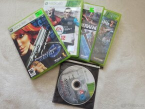 Xbox 360 Elite Resident Evil 5 Edition - 6