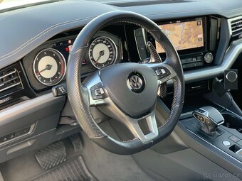 VW Touareg 3.0 TDi 210 kW/DSG/4Motion/Vzduch/Tažné - 6