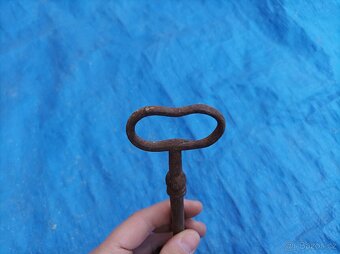 Starý klíč, délka 16 cm - 6