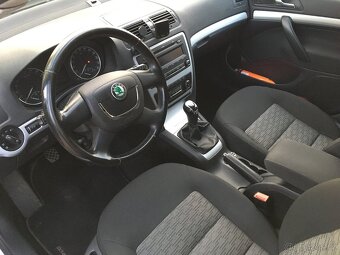Škoda OCTAVIA 2.0 TDI 103 kw rok 2011 - 6