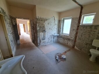 Prodej domu 346 m² + pozemek 899 m² Arnoltice, okres Děčín - 6