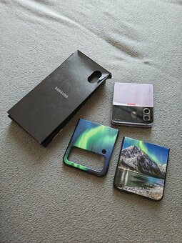 Samsung Galaxy Z Flip4 8GB/128GB fialová - 6