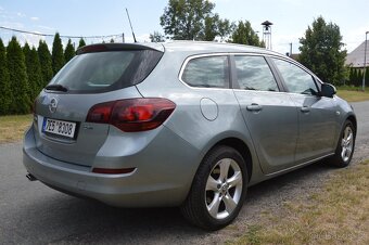 Opel Astra J Sports Tourer 2.0 CDTI, 118kW - 6
