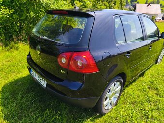 Volkswagen golf 1,6 benzín - 6