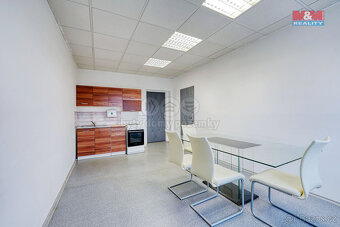 Pronájem kancelářského prostoru, 1096 m², Rokycany - 6