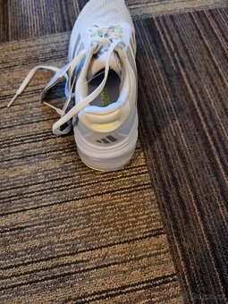 Běžecké boty Adidas Supernova Rise 2W - 6