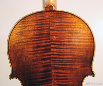 Staré 4/4 housle opravované v roce 1959 J.B. Herclíkem - 6