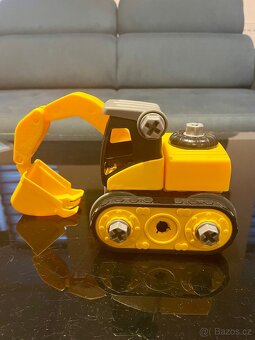 Šroubovací bagr s posuvným pásem REZERVOVÁNO - 6