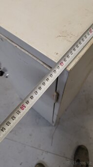 Plechová skříňka na nářadí - 6