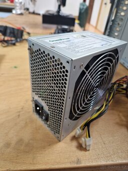 Díly z PC - 6