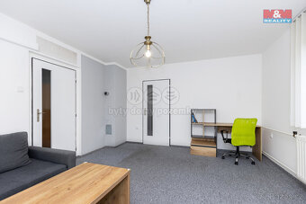 Prodej rodinného domu, 6+2, 1285 m², Bukovka - 6