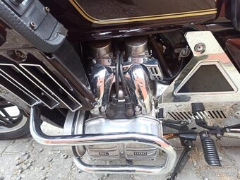 GoldWing Honda GL 1100 DX - 6