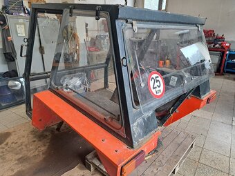 Zetor uřI kabina ram slovenské kabiny - 6