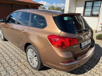 Opel Astra Sport kombi 1,6 cdti r. 12/2015, 137.tkm - 6