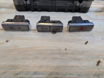 Elektronické díly Galaxy (06-15) - 6