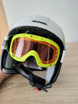 Dětská lyžařská přilba 54-58cm Alpina - 6