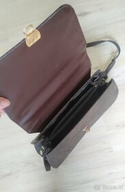 Stará kabelka značky Delicato - 6