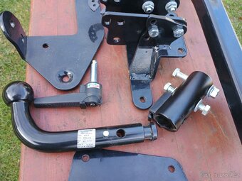 LANCIA THESIS - TAŽNÉ ZAŘÍZENÍ - 6