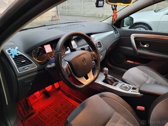 Renault Laguna 3 combi, 131kw, 4 control rv.2013 - 6