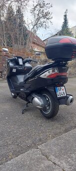 Suzuki Burgman 400i v perfektním stavu - 6