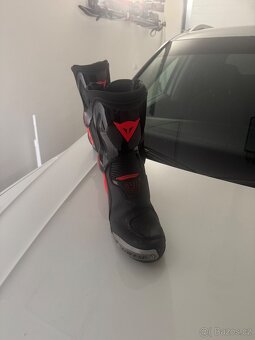Dainese Torque 3 Out black/fluo red velikost eu43 - 6