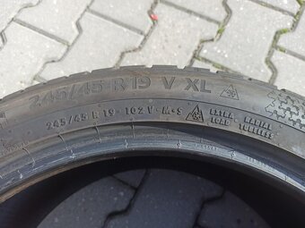 Zimní pneu Continental WinterContact 245/45/19 - 6
