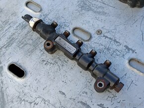 PŘÍSLUŠENSTVÍ MOTORU - CITROEN / PEUGEOT 1.6 HDi - 9HZ - 6